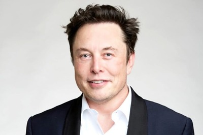 Elon Musk, Our Mars Man, Speaks About Tesla, SpaceX, Romance and More