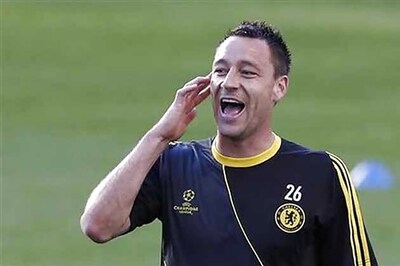 Former England captain Terry quits internationals