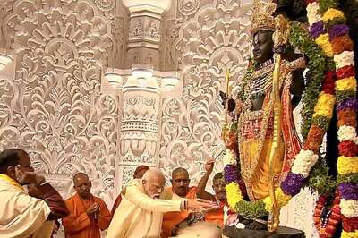 Here’s a Closer Look at Ayodhya’s Ram Lalla as PM Modi Offers Lotus at His Feet | WATCH