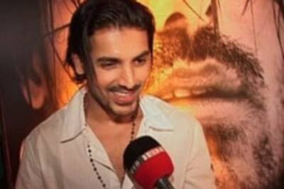 Middle-class women, here I am: John