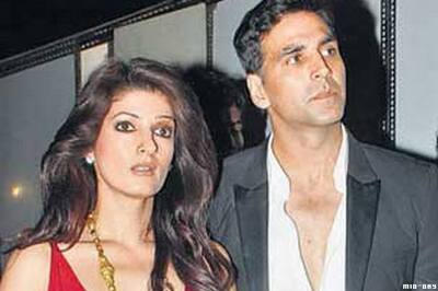 Akshay plans holiday for Twinkle's b'day
