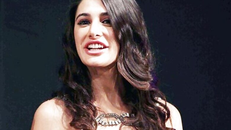 Women scribes in war zones are amazing: Nargis Fakhri