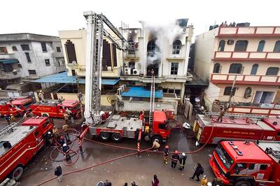 Fire Breaks Out in Delhi's Uttam Nagar; Minor Girl Among 4 Injured