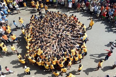 SC to Hear Fresh Plea on Human Pyramid During 'Dahi Handi' Today