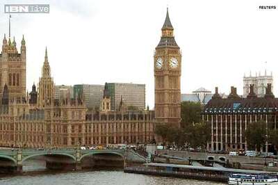 Mayor warns of thousands of terror suspects on London streets