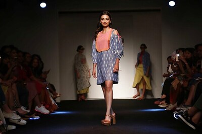 LFW 2016: Radhika Apte walks the ramp for Sonali Pamnani's 'The Meraki Project'