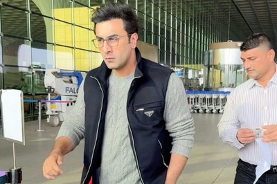Ranbir Kapoor Flaunts New Look At Mumbai Airport, Is He Ready To Film as Lord Ram? | Watch