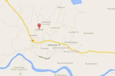 Jharkhand: Bomb explosion on railway track in Latehar, 3 bogies derailed