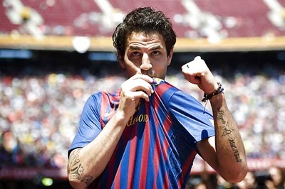 Barcelona's Fabregas out for one month with injury