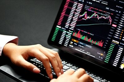 RBL Bank, SBI Card Crack Up To 10% After RBI's Revised Personal-Loan Mandate