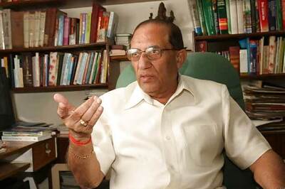 Delhi government asks BJP leader VK Malhotra to vacate bungalow