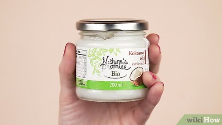 How to Use Coconut Oil As a Conditioner