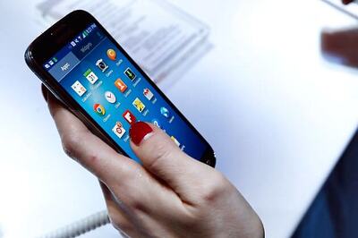 Samung Galaxy S5 with next-gen Galaxy Gear smartwatch may come by April: Report