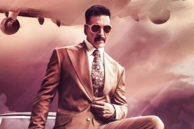 Akshay Kumar's Bell Bottom Struck by Piracy on Day of Release, Movie Available for Download Online