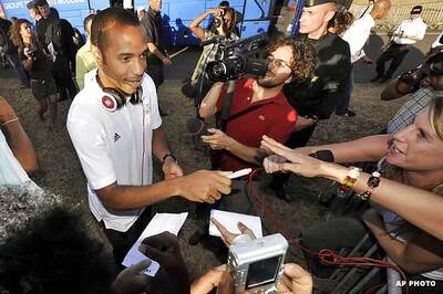 France seek WC redemption after Henry handball