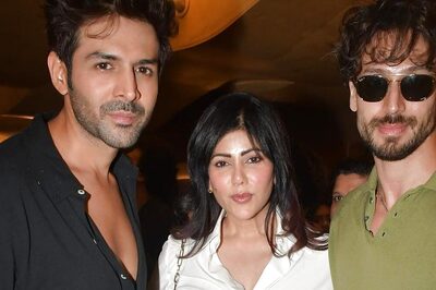 Will Kartik Aaryan, Tiger Shroff Unite For Sajid Nadiadwala Film? This Photo Has Fans Manifesting