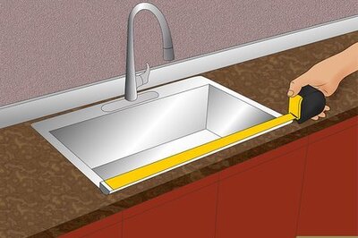 How to Remove a Kitchen Sink