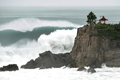 Typhoon Nangka lashes Japan, killing two, triggering floods
