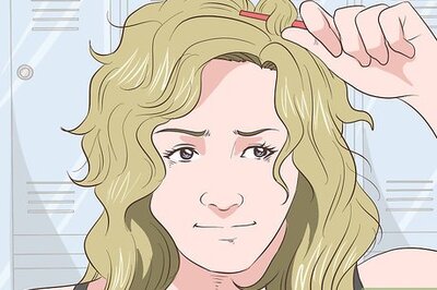 13 Easy Ways to Act the Part of Someone Who's Drunk