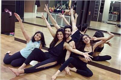 Sushmita Sen Dances Her Heart Out with Boyfriend Rohman Shawl and Daughters Renee, Alisah