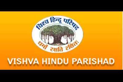 West Bengal: Normal life hit by VHP bandh in North Dinajpur