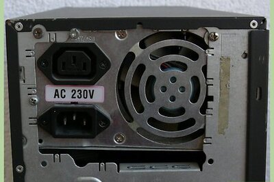 How to Connect Case Fans