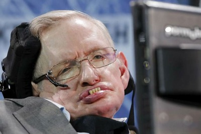 Hawking's Voice to be Beamed into Space During Memorial