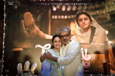 Alia Bhatt Wraps Up Sanjay Leela Bhansali's Gangubai Kathiawadi After 'Two Cyclones and Lockdowns'