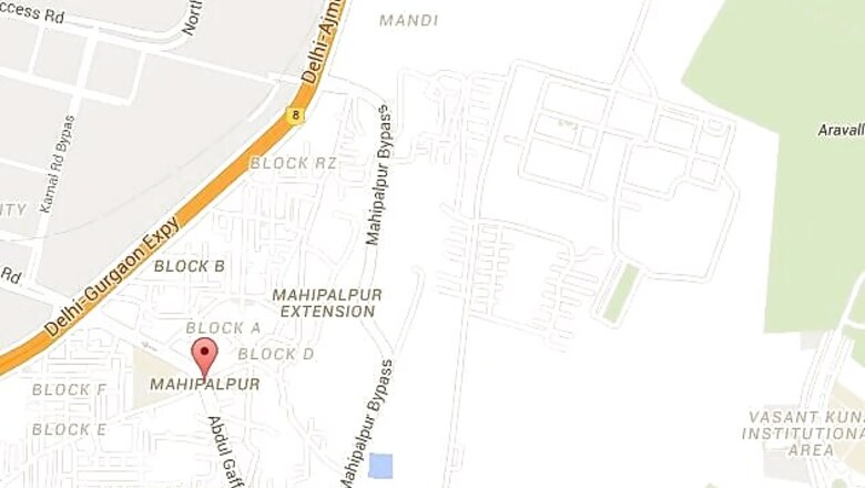 Delhi: Major fire breaks out at TATA Motors godown