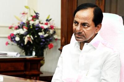 TRS MLA Diktat: No Govt Houses For Those Who Brandish BJP Flag in Telangana