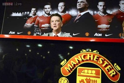 Louis van Gaal says he can fulfill Manchester United expectations