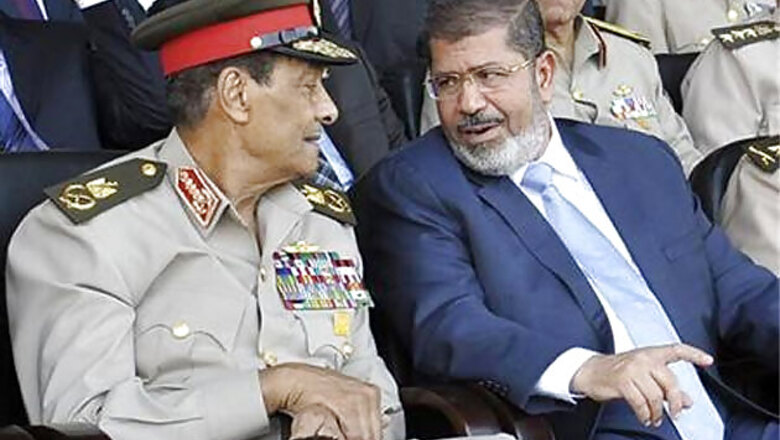 Egypt president sacks defence minister, army chief