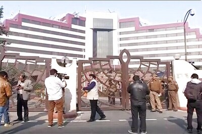 Raid on Kejriwal's Principal Secretary: CBI probe under court's scanner