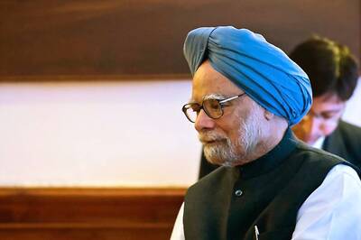 Paradoxical PM's Rule of Empty Gestures Not Good for India: Manmohan Singh's Sharp Takedown of Modi