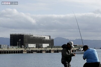 Google's mystery barge in San Francisco Bay under investigation