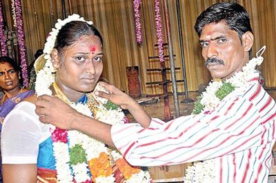 Chennai: Groom scoots, gallant man weds bride