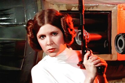 Hollywood Celebrities Pray for Carrie Fisher's Speedy Recovery