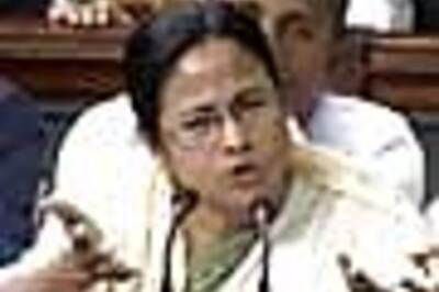 Mamata's wit keeps House in good humour