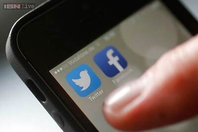 Delhi: Cong, BJP, AAP to woo first time voters by online campaign