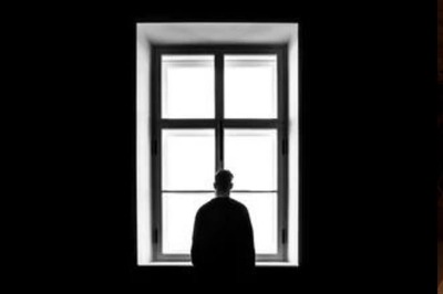 6 Effective Ways To Overcome Loneliness