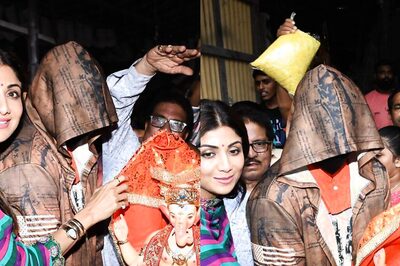 Ganesh Chaturthi 2023: Shilpa Shetty Welcomes Ganpati Home; Raj Kundra Hides Face, Video Goes Viral