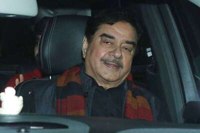 'Maharaj, Naraaz & Shivraj': Shatrughan Sinha's Take on Delay in MP Portfolio Allocation