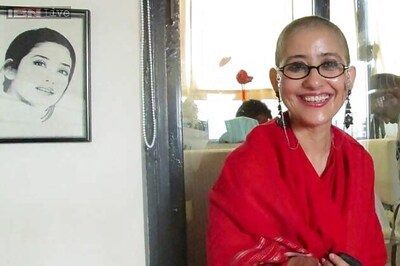 Manisha Koirala suffering from jaundice, manager says she's recovering