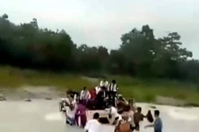 In Bengal’s Kalimpong, 27 School Kids Rescued From Van Stuck In Flash Flood