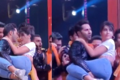 Varun Dhawan, Nora Fatehi's IIFA Dance Act Called 'Cringe'; Reddit Users Say 'What Was That?'