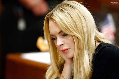 Lindsay Lohan pokes fun at herself in ad