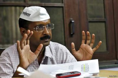 Delhi: Kejriwal's fast against tariff hikes enters second day