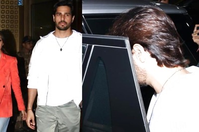 Sidharth Malhotra Gets Protective of Kiara Advani as Mob Grows Close To Them, Watch Video