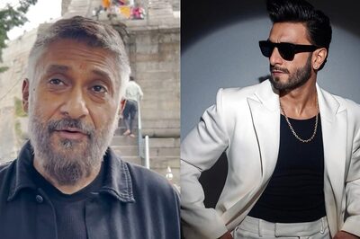 Ranveer Singh 'Touched' Vivek Agnihotri's Feet At Award Show: 'Sir, When My Nude Pic Came...'