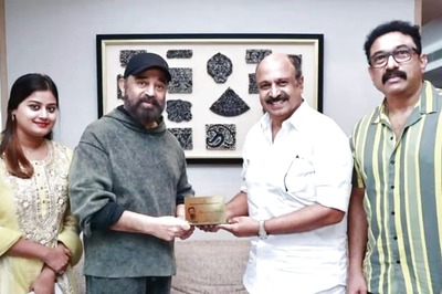 Photo Of Kamal Haasan, Receiving AMMA’s Membership Card In Kochi, Viral